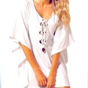 ✌🏼 #3010 White Embroidery Tie Front Mesh Poncho